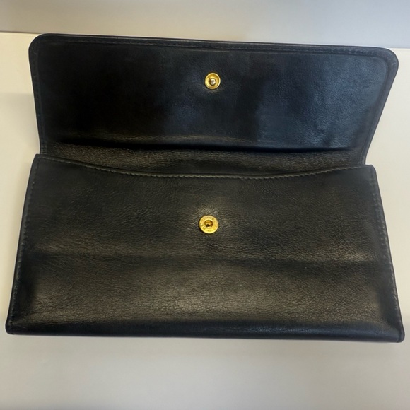 Gucci Black Leather Wallet with Bamboo Accent - Picture 8 of 11